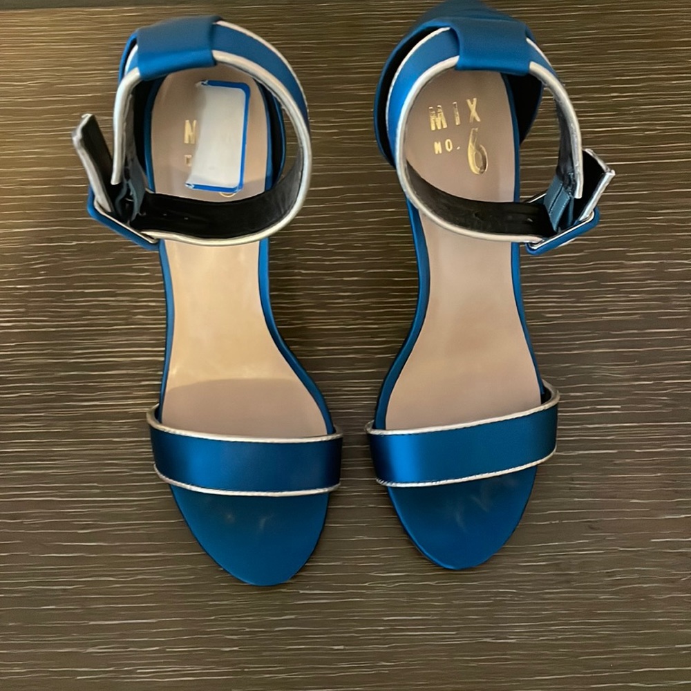 Mix No. 6 Brittian Khaki/Teal Heels